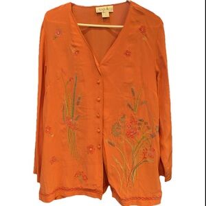 100% silk VTG tunic blouse size s cottage core embroidery Diane Von Furstenberg